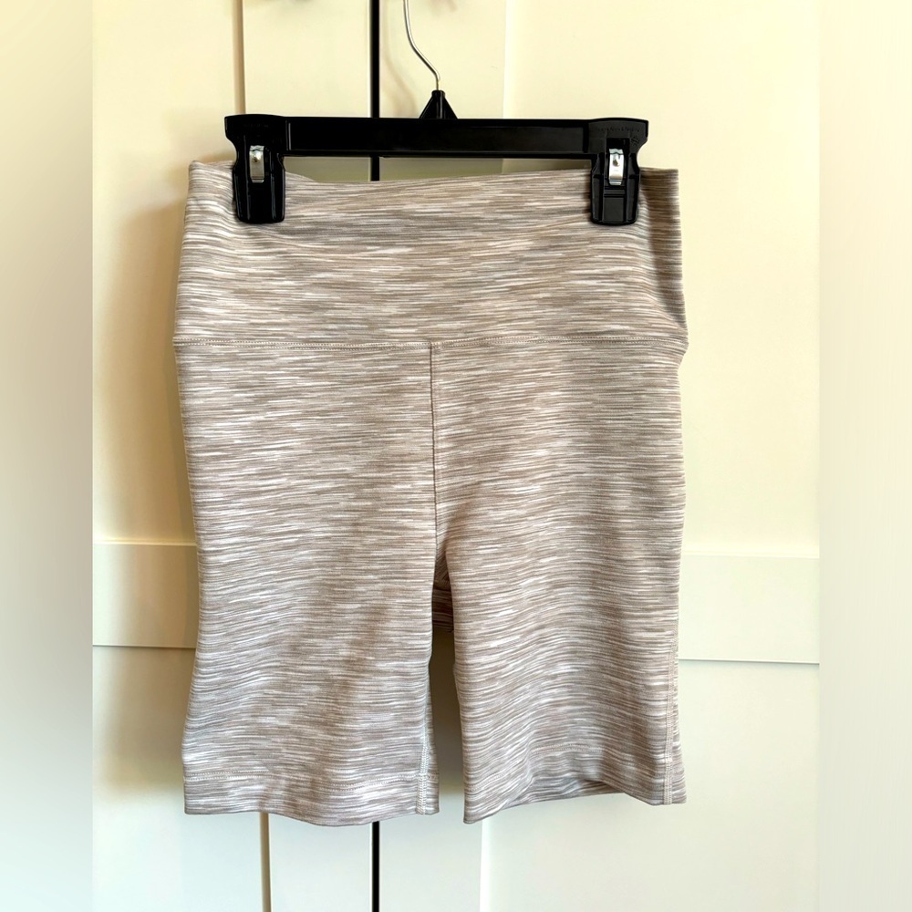 Outdoor Voices Flow 7" Short Bike Shorts High Rise Fold Over Tan Heathered Small